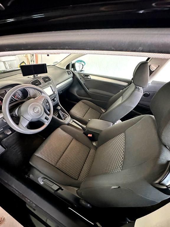 Gebraucht VW Golf VI Trendline 80 PS (58 kW) 2009 Schwarz Kleinwagen