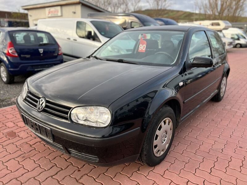 Schwarz Gebraucht 2001 VW Golf IV Basis Limousine | 800 € (Guter Preis) - Bild 1/4