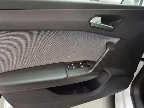 Gebraucht Seat Leon Style 150 PS (110 kW) 2022 Nevada weiß metallic Kombi