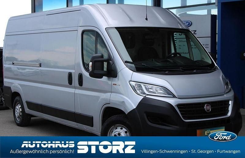 Grau Gebraucht 2018 Fiat Ducato Van | 15.490 € (Guter Preis) - Bild 1/4