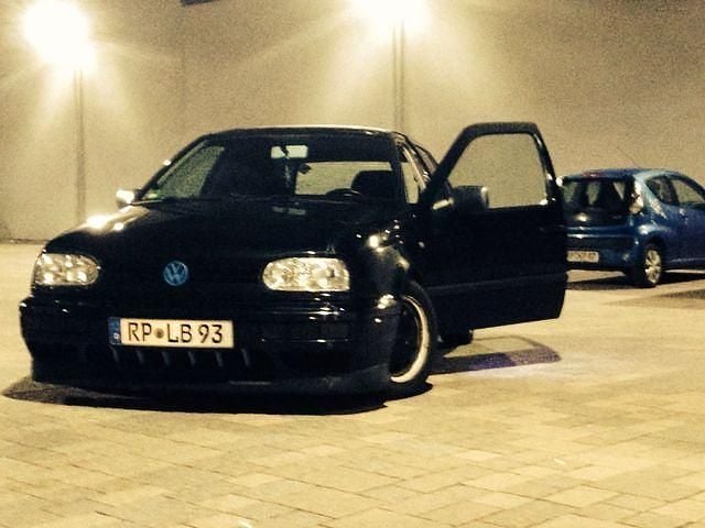 Brugt VW Golf III 102 HK (75 kW) 1996 Sort Stationcar