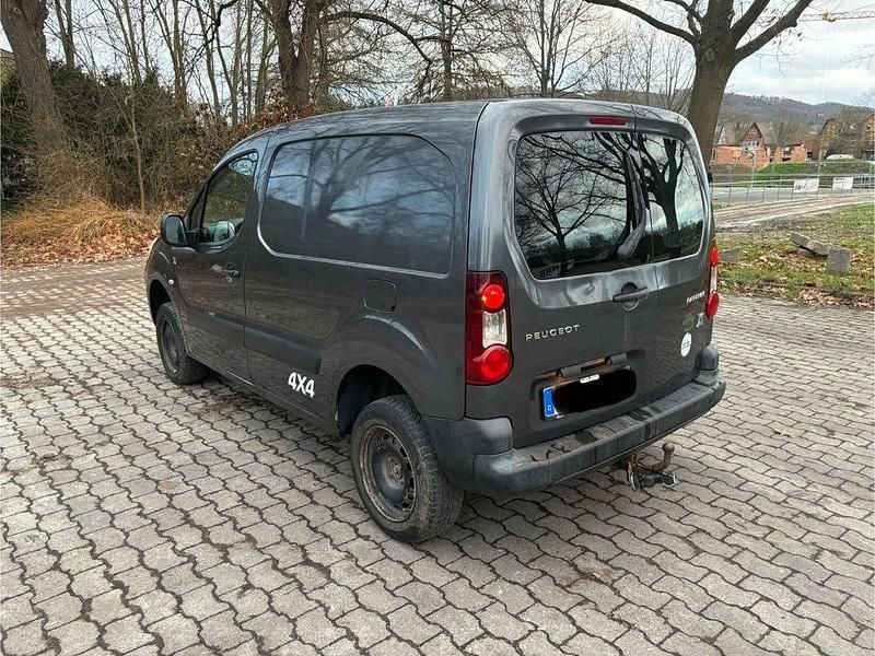 Gebraucht Peugeot Partner Comfort 90 PS (66 kW) 2014 Van / Kleinbus