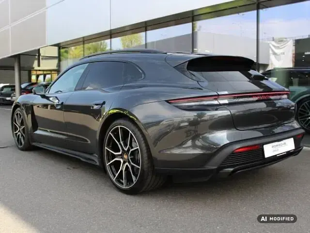 Gebraucht Porsche Taycan 319 kW (435 PS) 2026 Vulkangraumetallic (metallic) Limousine