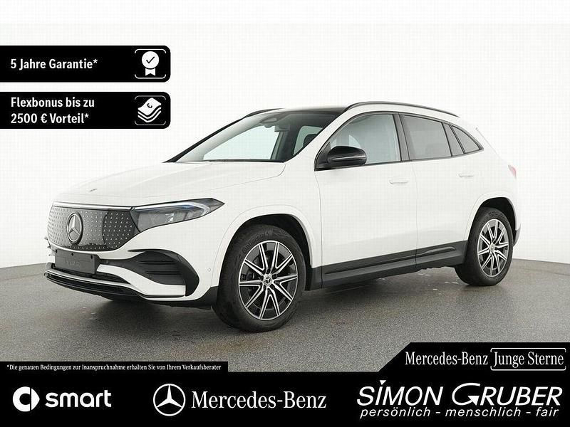 Unilack polarweiß Gebraucht 2024 Mercedes EQA250+ AMG line SUV | 42.900 € (Fairer Preis) - Bild 1/4