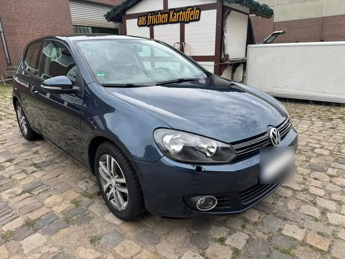 Gebraucht VW Golf VI 80 PS (58 kW) 2009 Blau Kleinwagen