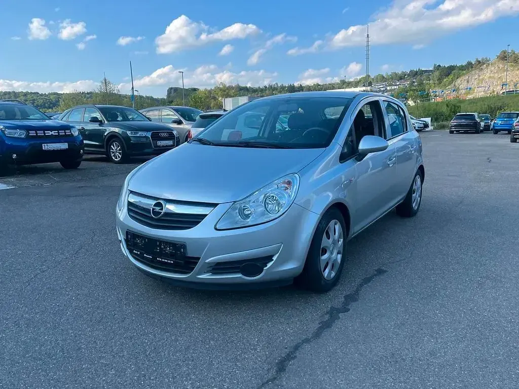 Gebraucht Opel Corsa Edition 80 PS (58 kW) 2008 Silber Kleinwagen