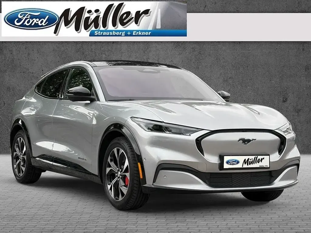 Gebraucht Ford Mustang Mach-E 197 kW (269 PS) 2022 Iconicsilber metallic SUV