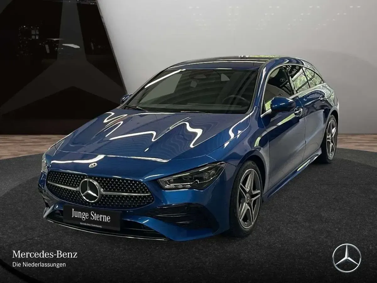 Gebraucht Mercedes CLA220 AMG 190 PS (139 kW) 2025 Spektralblau Kombi