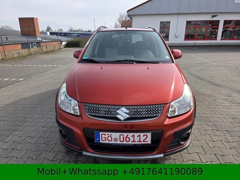 Gebraucht Suzuki SX4 120 PS (88 kW) 2011 Orange SUV