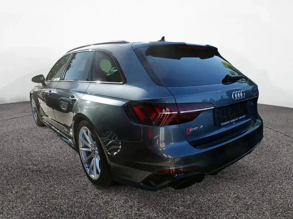 Gebraucht Audi RS4 Ambiente 450 PS (330 kW) 2023 Grau Kombi