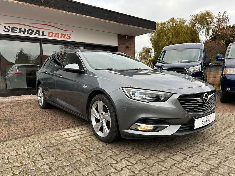Grau Gebraucht 2018 Opel Insignia Dynamic Kombi | 11.600 € (Fairer Preis) - Bild 1/4