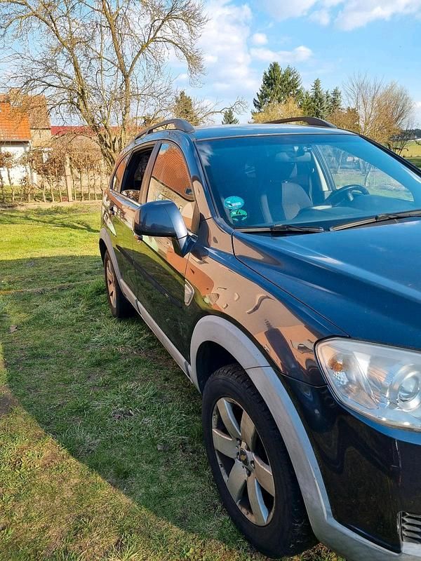 Gebraucht Chevrolet Captiva 139 PS (102 kW) 2007 Grau SUV