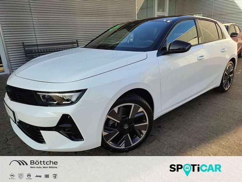 Neu Opel Astra 114 kW (156 PS) 2026 Lack weiss banquise/typ aussen Limousine
