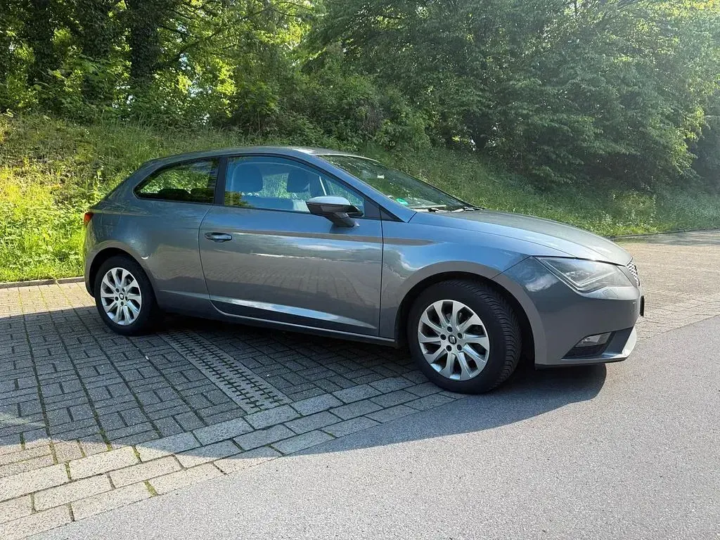Używany Seat Leon SC Style 105 KM (77 kW) 2014 Szary Hatchback