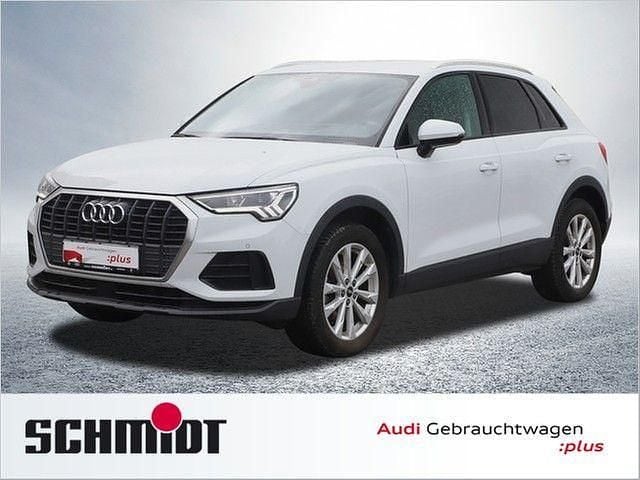 Gebraucht Audi Q3 Ambiente 150 PS (110 kW) 2023 Gletscherweiss metallic SUV