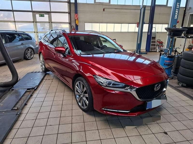 Rot Gebraucht 2019 Mazda 6 Sports-Line Kombi | 18.000 € (Guter Preis) - Bild 1/4