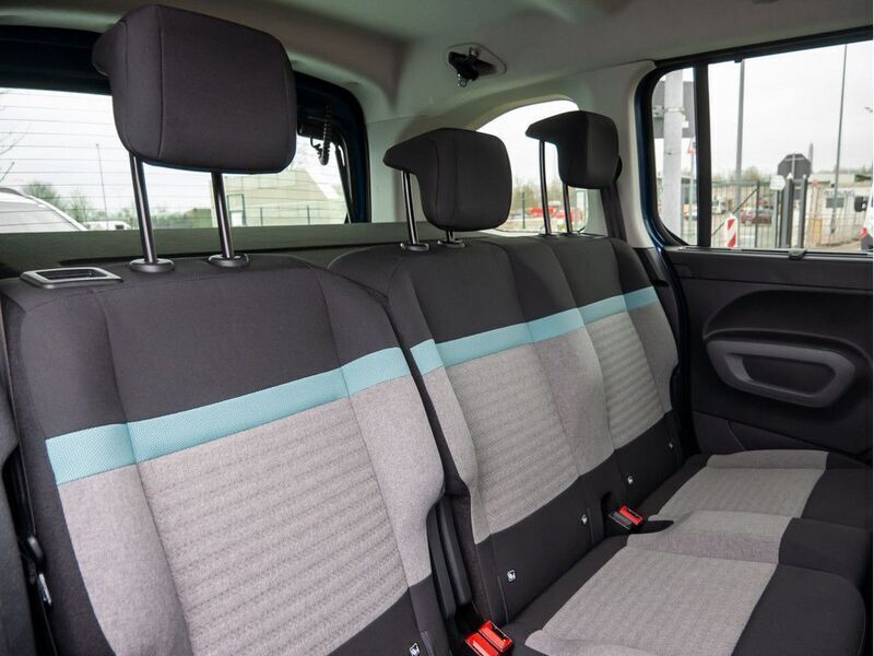 Gebraucht Citroën Berlingo Feel 102 PS (75 kW) 2020 Blau Van / Kleinbus