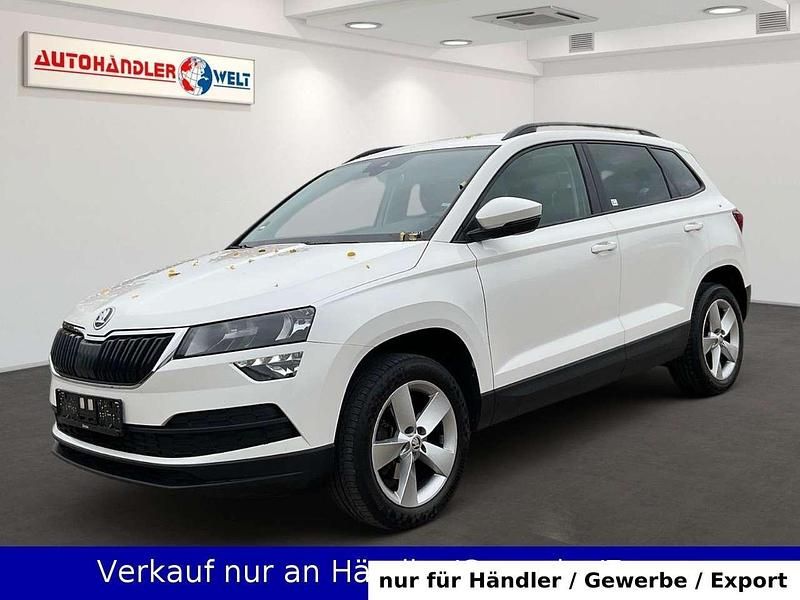 Weiß Gebraucht 2018 Skoda Karoq Ambition SUV | 11.999 € (Guter Preis) - Bild 1/3