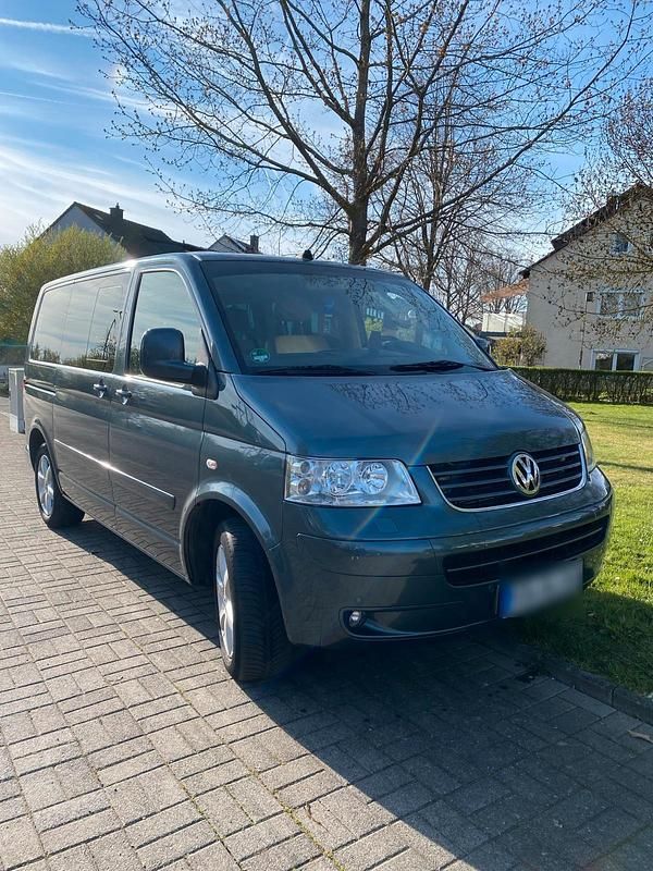 Usata VW Multivan 2008 Grigio Monovolume