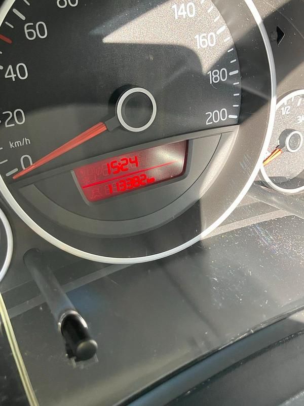 Gebraucht VW up! 75 PS (55 kW) 2012 Weiß Kleinwagen