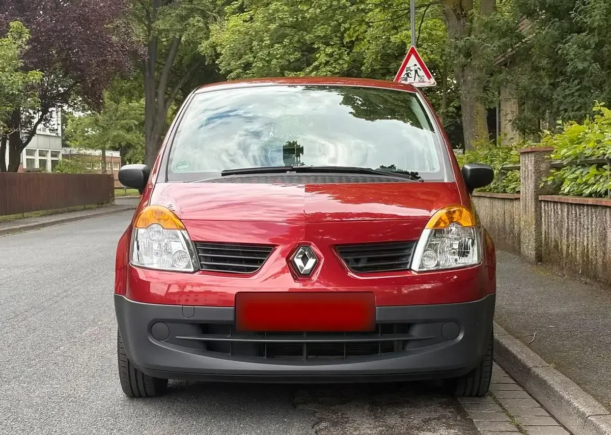Gebraucht Renault Modus 75 PS (55 kW) 2006 Rot Van / Kleinbus