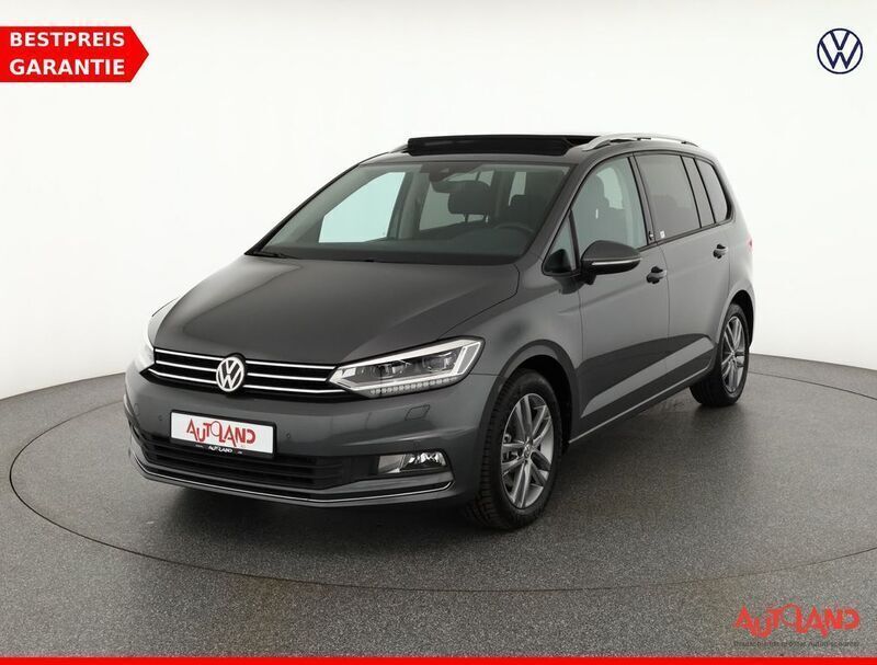 Grau Gebraucht 2017 VW Touran Van / Kleinbus | 24.990 € (Teuer) - Bild 1/4