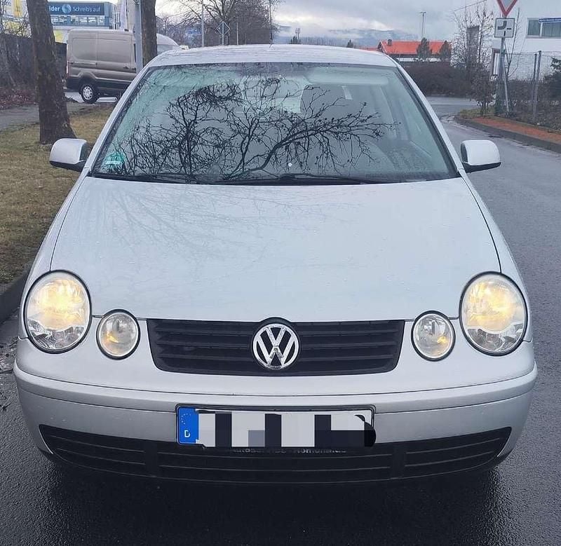 Gebraucht VW Polo Cricket 54 PS (39 kW) 2004 Silber Kleinwagen