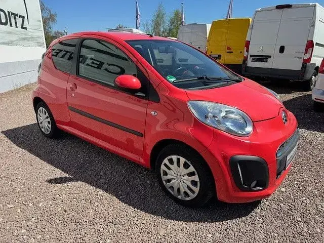 Gebraucht Citroën C1 SELECTION 68 PS (50 kW) 2013 Rot Kleinwagen