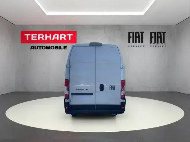 Neu Fiat Ducato 180 PS (132 kW) 2026 Weiss (pastell)) (weiss Van