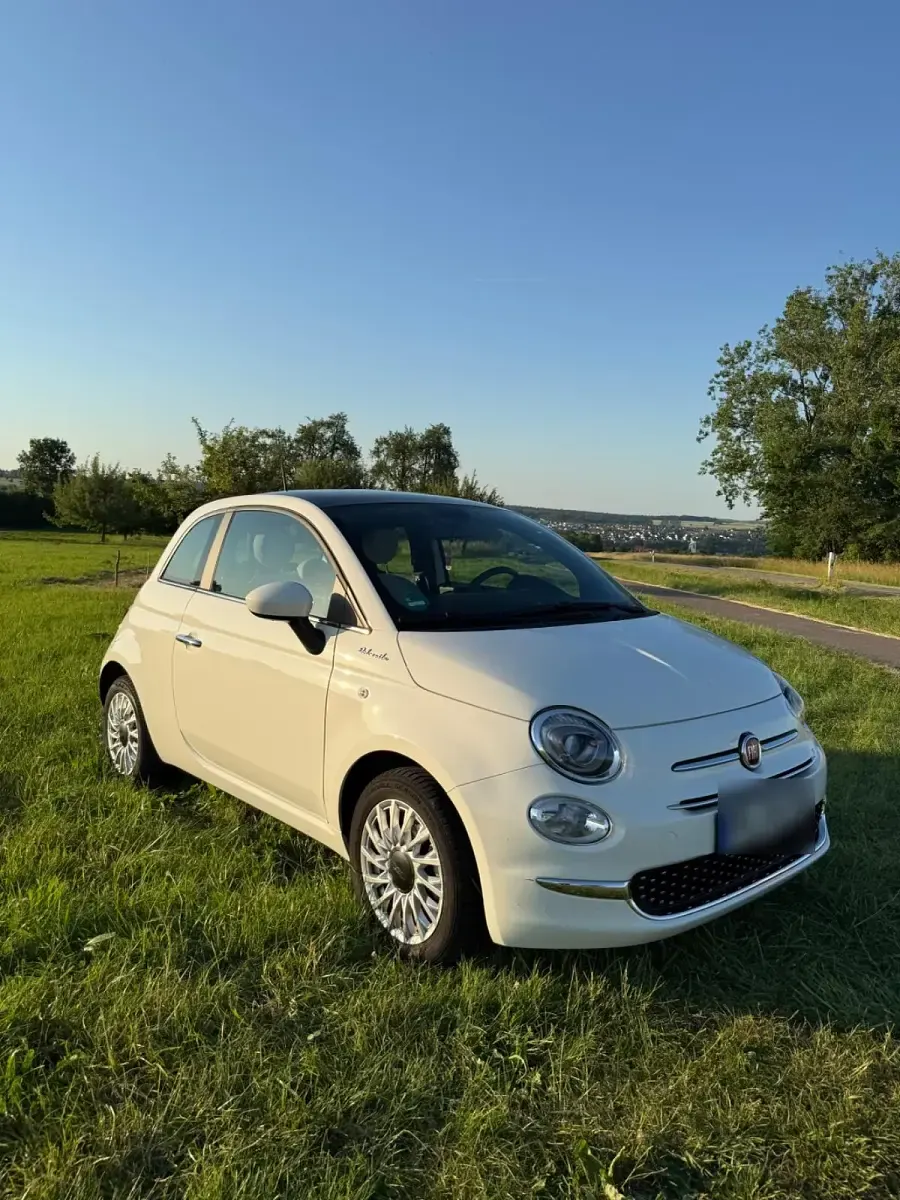 Gebraucht Fiat 500 Dolcevita 70 PS (51 kW) 2022 Weiß Kleinwagen