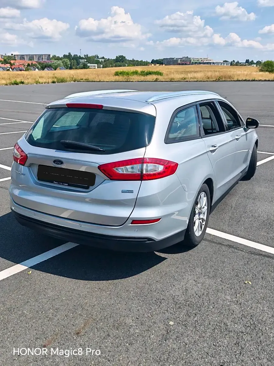 Gebraucht Ford Mondeo 120 PS (88 kW) 2017 Silber Kombi