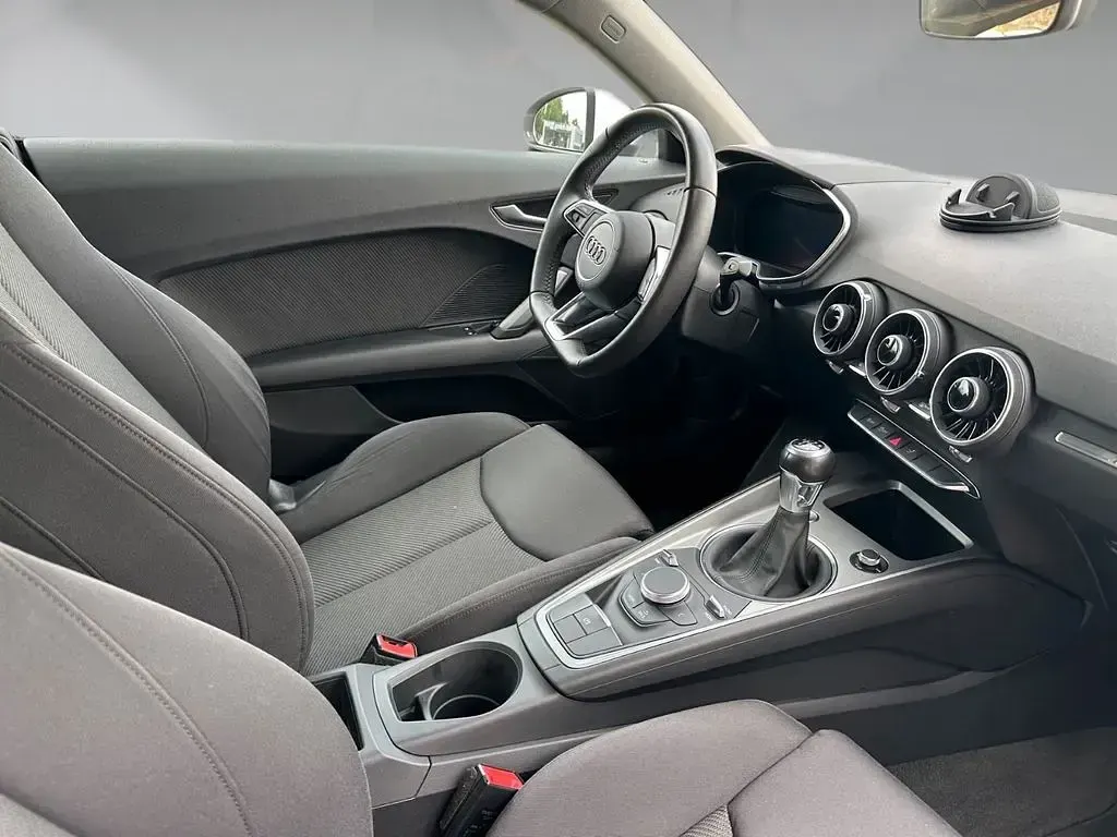 Gebraucht Audi TT Comfort 230 PS (169 kW) 2015 Weiß Coupé