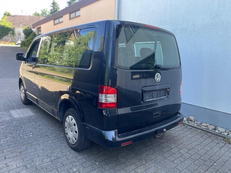 Schwarz Gebraucht 2006 VW T5 Van | 5.299 € - Bild 1/4