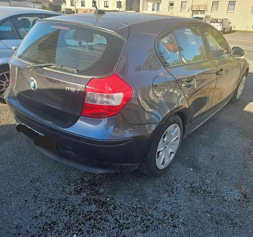 Gebraucht BMW 118 129 PS (94 kW) 2005 Grau Kleinwagen