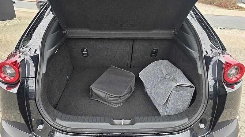 Gebraucht Mazda MX30 Ad'Vantage 80 kW (110 PS) 2021 Onyxschwarz SUV