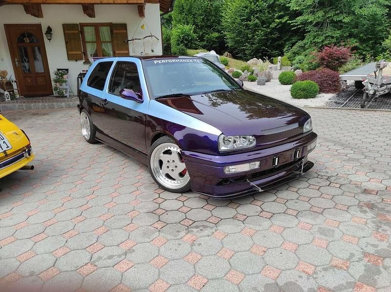 Gebraucht VW Golf III 174 PS (127 kW) 1993 Blau Limousine