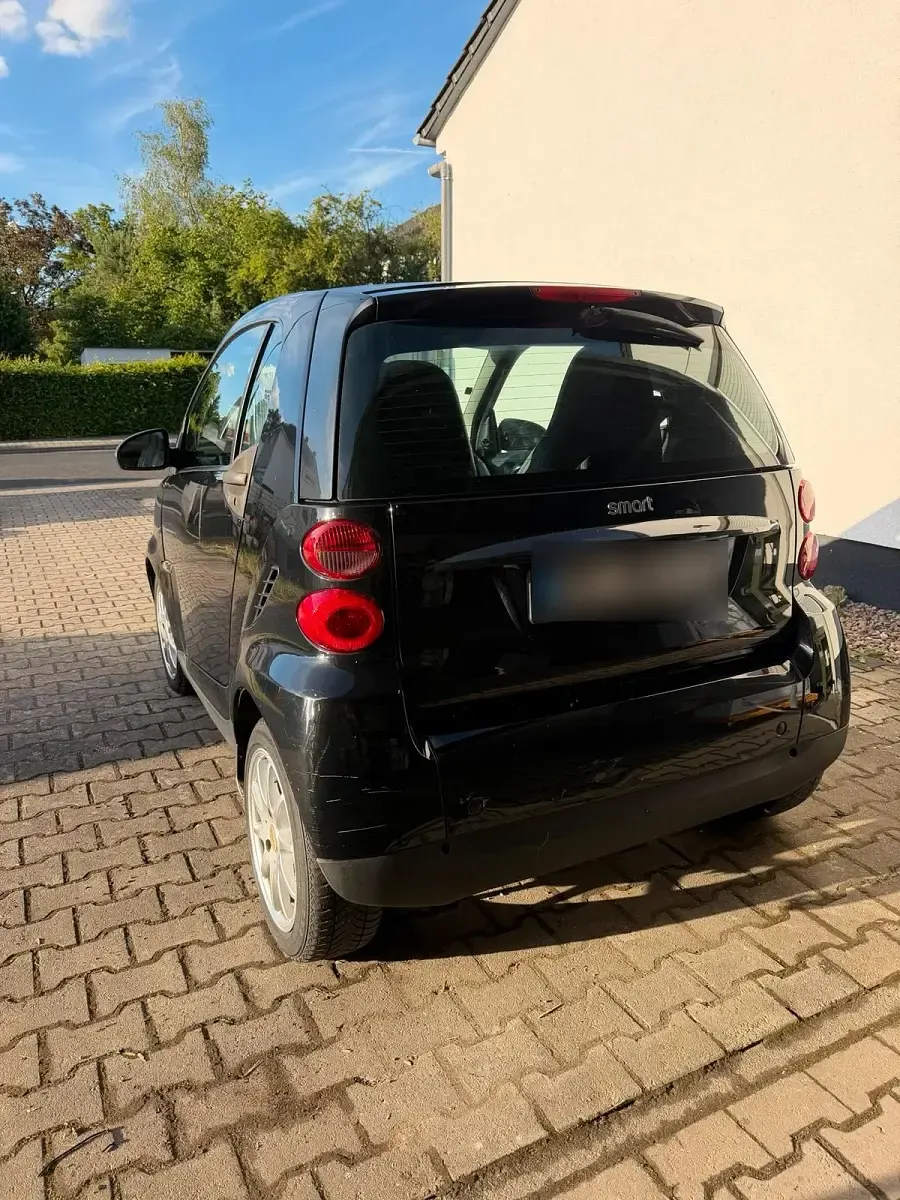 Gebraucht Smart ForTwo Coupé 61 PS (44 kW) 2008 Schwarz Coupé
