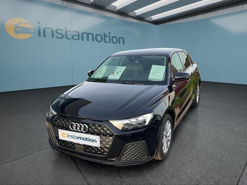Schwarz Neu 2025 Audi A1 Sportback Kleinwagen | 27.299 € (Superpreis) - Bild 1/4