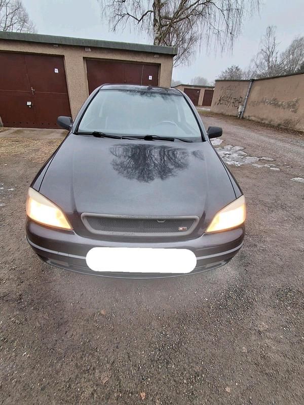 Gebraucht Opel Astra 136 PS (100 kW) 1999 Schwarz Coupé