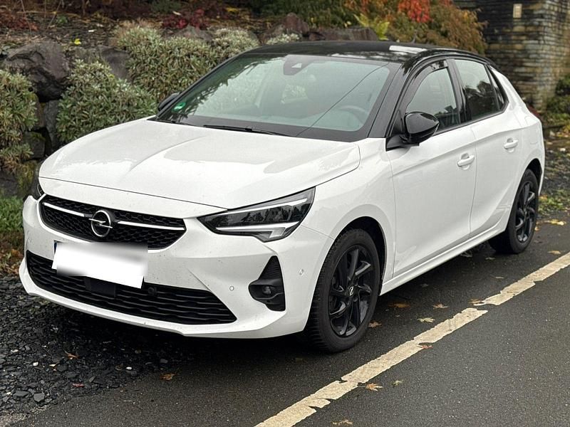 Weiß Gebraucht 2023 Opel Corsa GS Line Kleinwagen | 12.250 € (Superpreis) - Bild 1/4