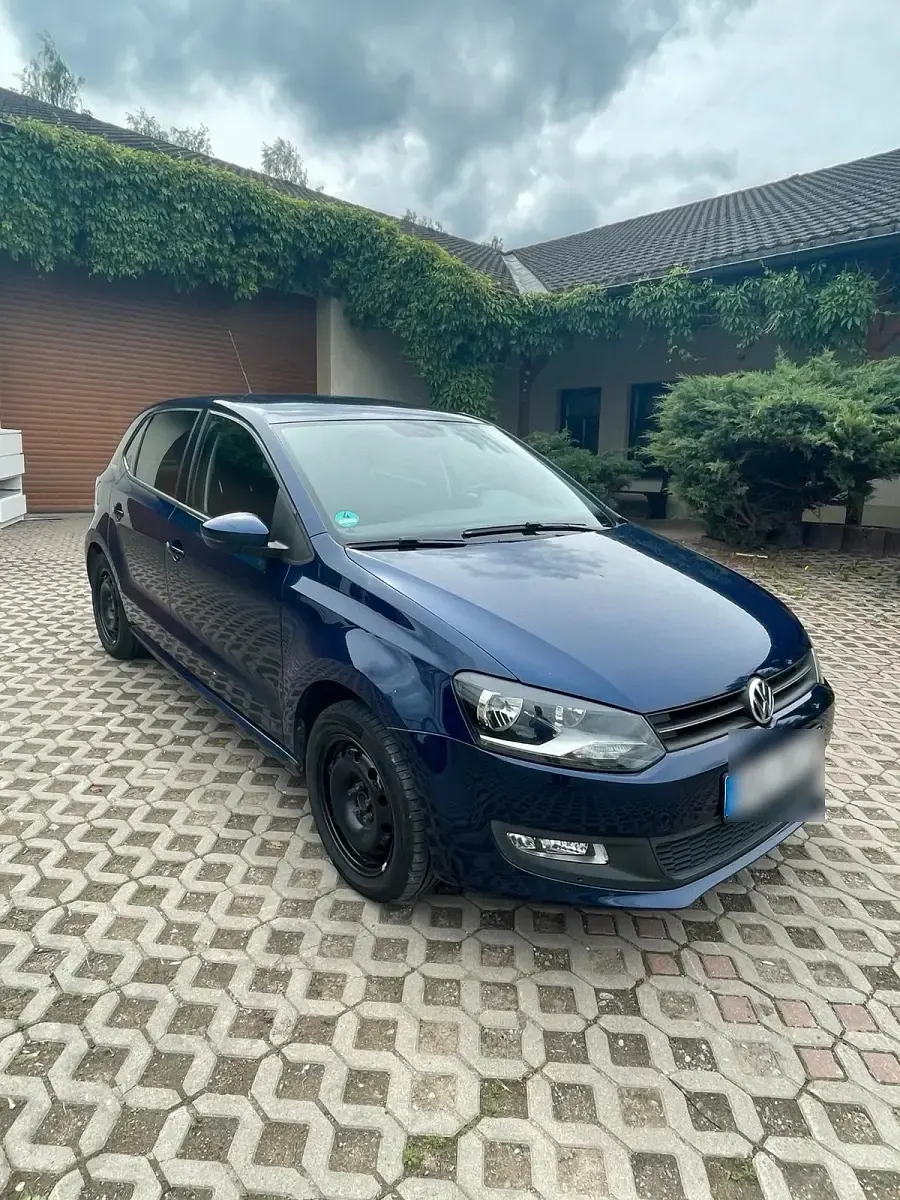 Gebraucht VW Polo 85 PS (62 kW) 2010 Blau Kleinwagen