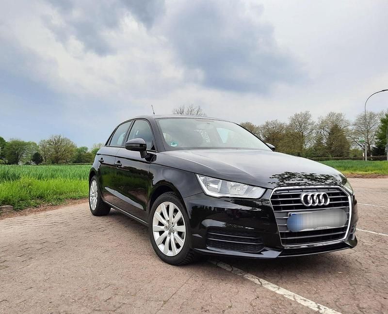 Schwarz Gebraucht 2016 Audi A1 Sportback Kleinwagen | 10.900 € (Guter Preis) - Bild 1/4