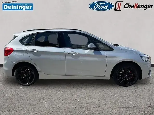 Gebraucht BMW 218 Advantage 136 PS (100 kW) 2017 Silber