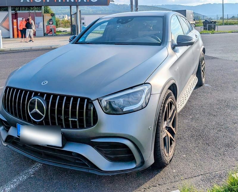 Grau Gebraucht 2019 Mercedes GLC63 AMG AMG Coupé | 51.800 € (Superpreis) - Bild 1/4
