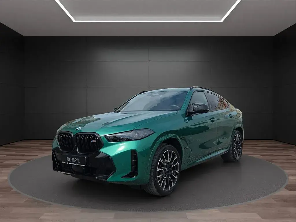 Gebraucht BMW X6 M Sport 530 PS (389 kW) 2024 Grün SUV
