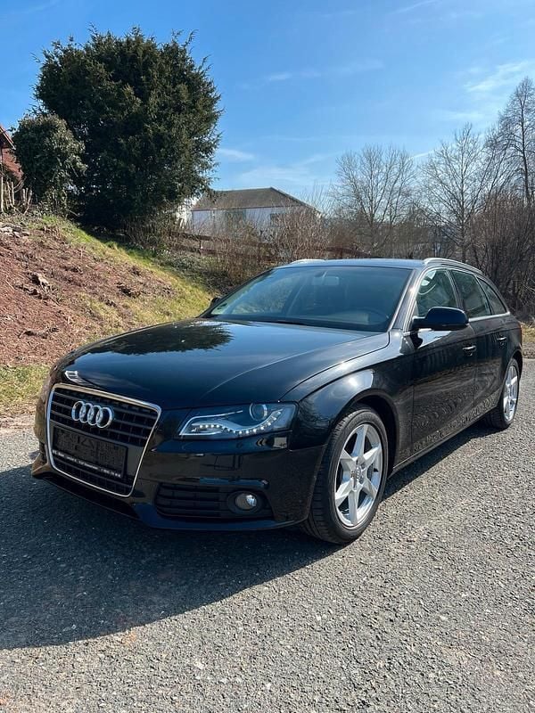 Gebraucht Audi A4 160 PS (117 kW) 2011 Schwarz Kombi