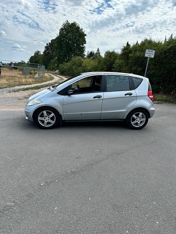 Gebraucht Mercedes A180 109 PS (80 kW) 2004 Grau Kleinwagen