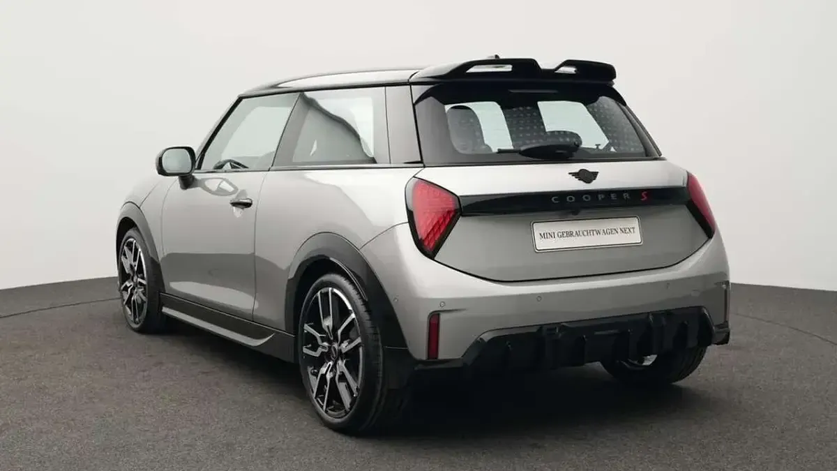 Usata Mini John Cooper Works 204 CV (150 kW) 2025 Grigio Utilitaria