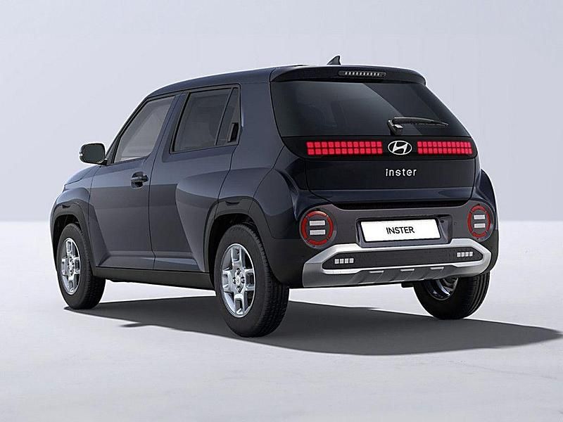 Neu Hyundai Inster Trend 85 kW (116 PS) 2026 Schwarz Kleinwagen