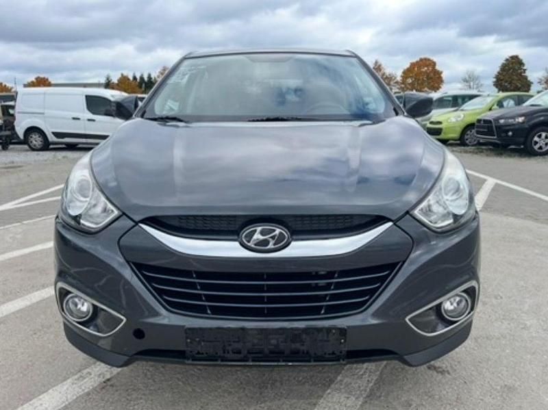 Gebraucht Hyundai ix35 136 PS (100 kW) 2010 Grau SUV